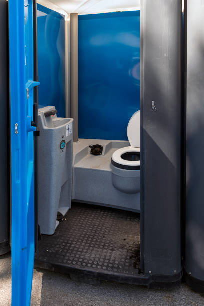 Portable Toilet Options We Offer in Barrackville, WV