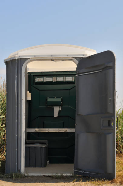 Best Porta potty delivery and setup  in Barrackville, WV